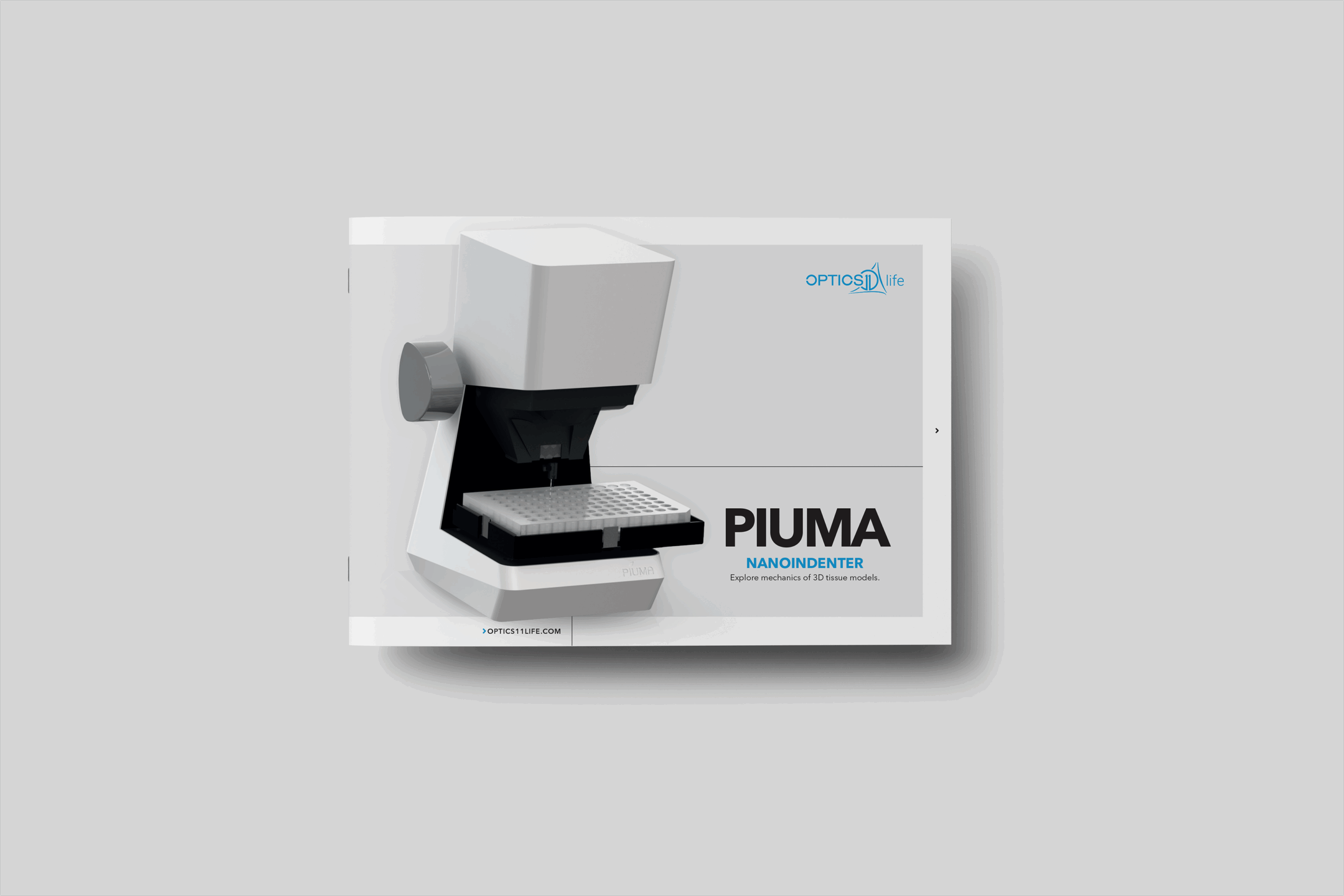 Front cover of the Piuma brochure